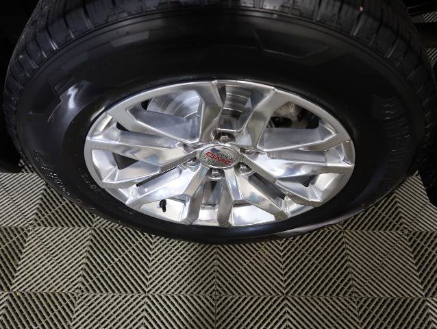 Used 2019 GMC Sierra 1500 SLT w/ X31 Off-Road Package AWD/4WD image 39
