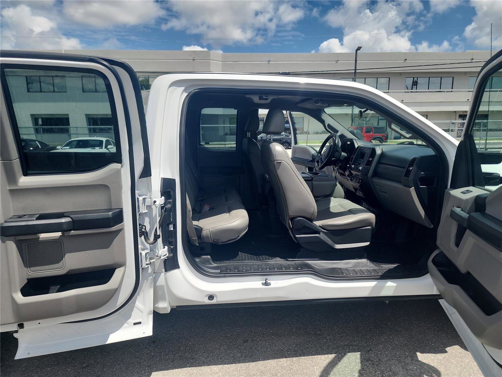 Certified 2019 Ford F250 XL w/ XL Value Package RWD image 24