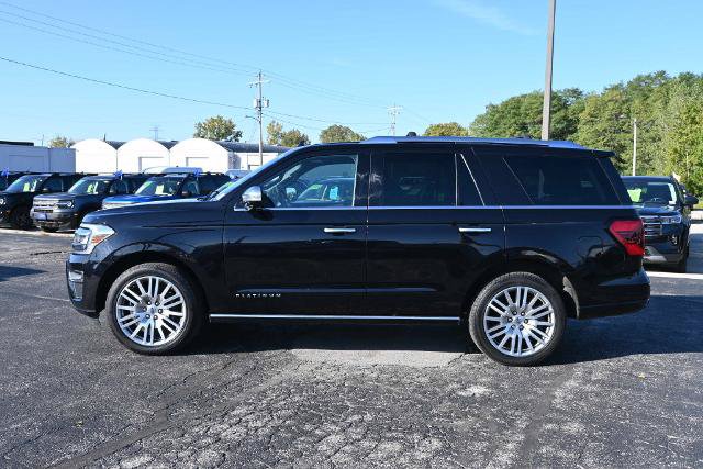 Certified 2023 Ford Expedition Platinum AWD/4WD image 4