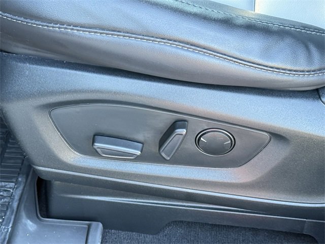 Certified 2023 Ford Explorer XLT w/ Equipment Group 202A image 7