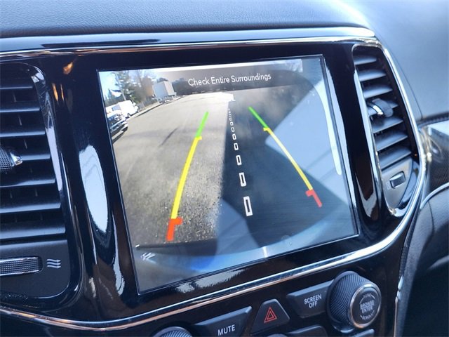 Used 2020 Jeep Grand Cherokee SRT image 21