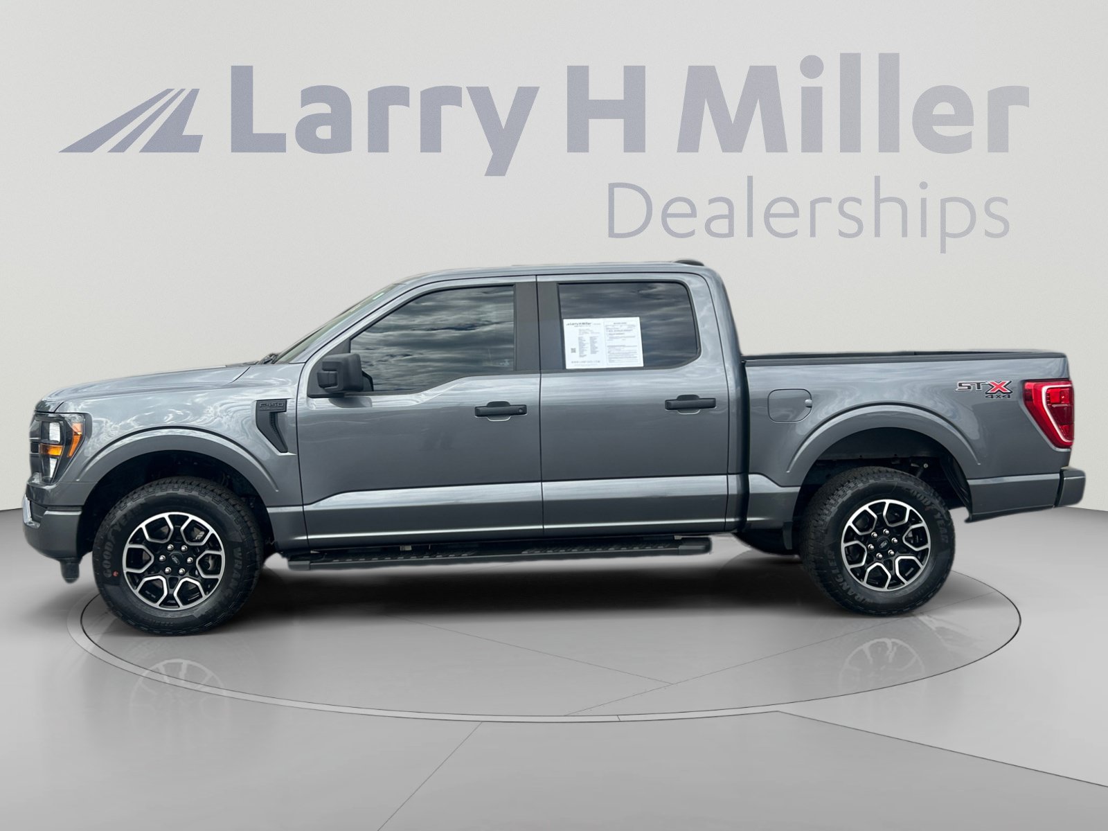 Certified 2023 Ford F150 XL w/ STX Appearance Package AWD/4WD image 2