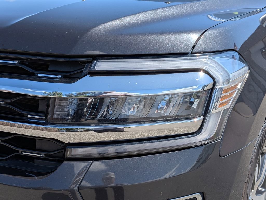 Certified 2023 Ford Expedition Limited image 10