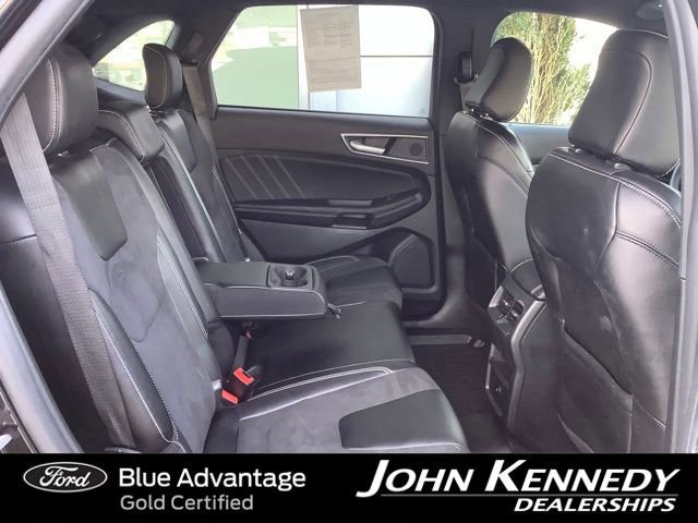 Certified 2022 Ford Edge ST image 27