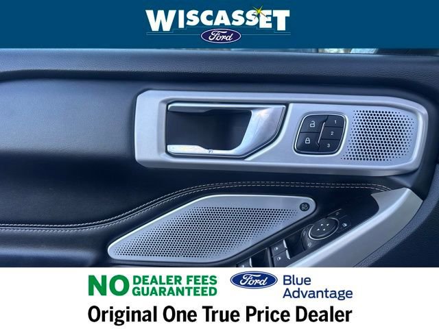 Certified 2022 Ford Explorer Limited w/ Limited Technology Package image 31