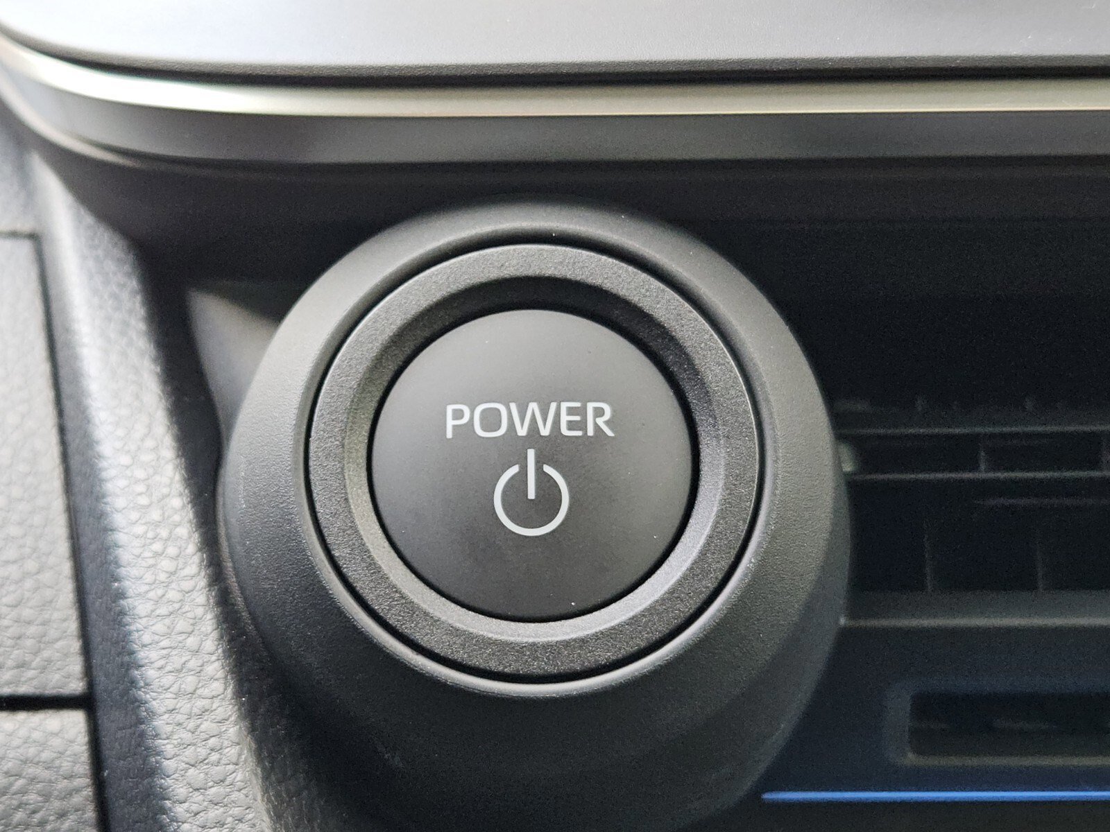 Used 2026 Toyota Prius image 25