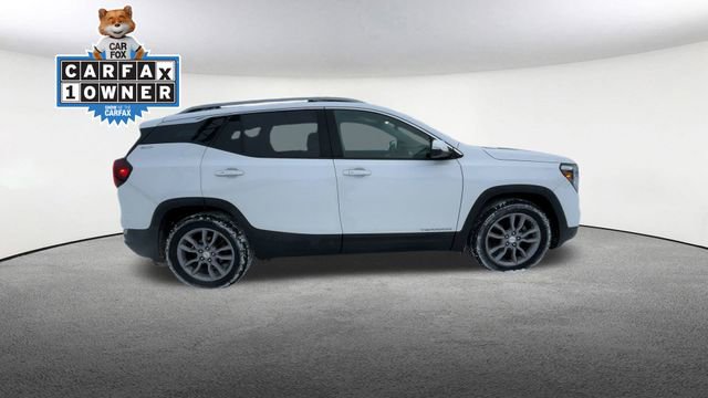 Used 2022 GMC Terrain SLT image 10