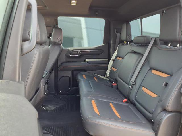Used 2024 GMC Sierra 1500 AT4 w/ Technology Package image 12