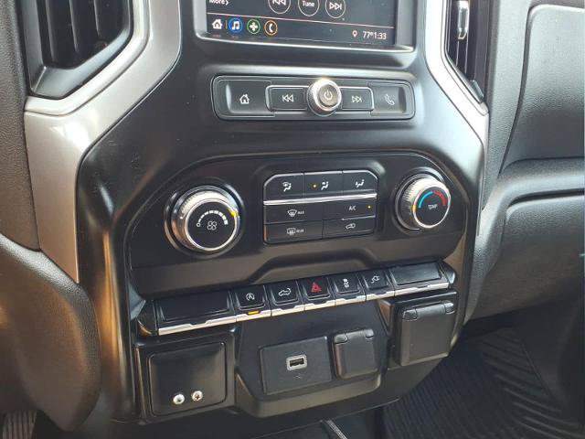 Used 2020 Chevrolet Silverado 1500 Custom w/ Custom Value Package AWD/4WD image 29