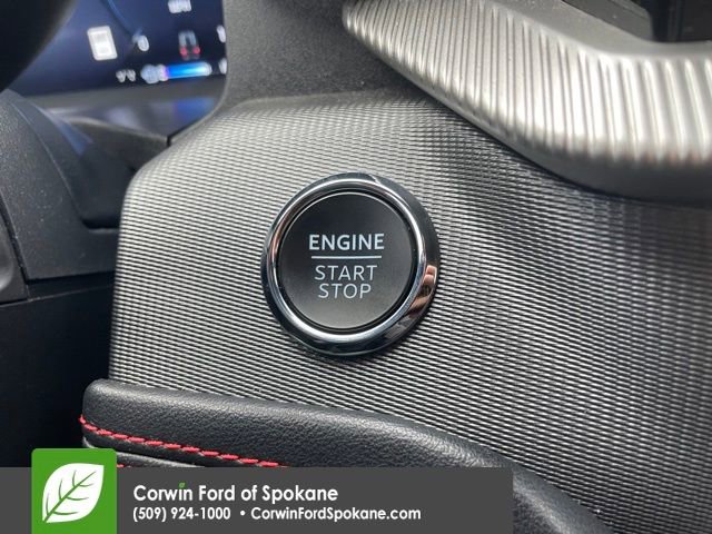 Certified 2025 Ford Explorer ST-Line w/ ST-Line Street Pack image 31