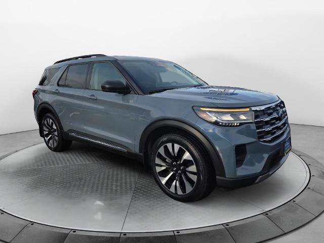Certified 2025 Ford Explorer Active image 4