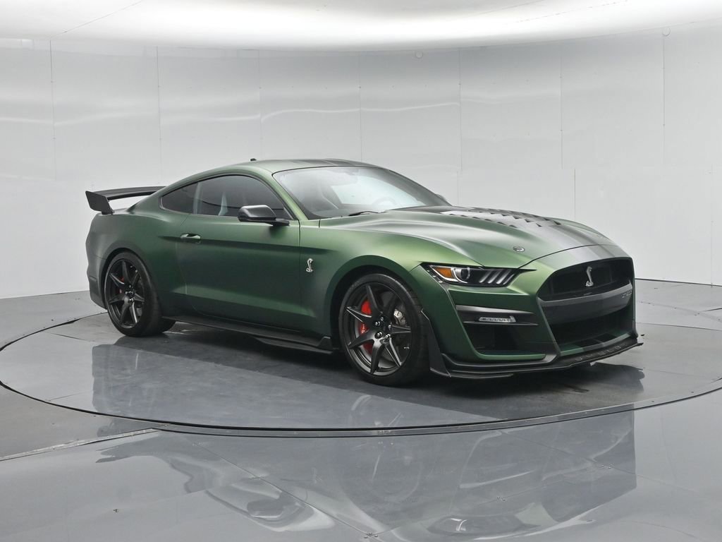 Certified 2022 Ford Mustang Shelby GT500 w/ Carbon Fiber Track Pack image 3