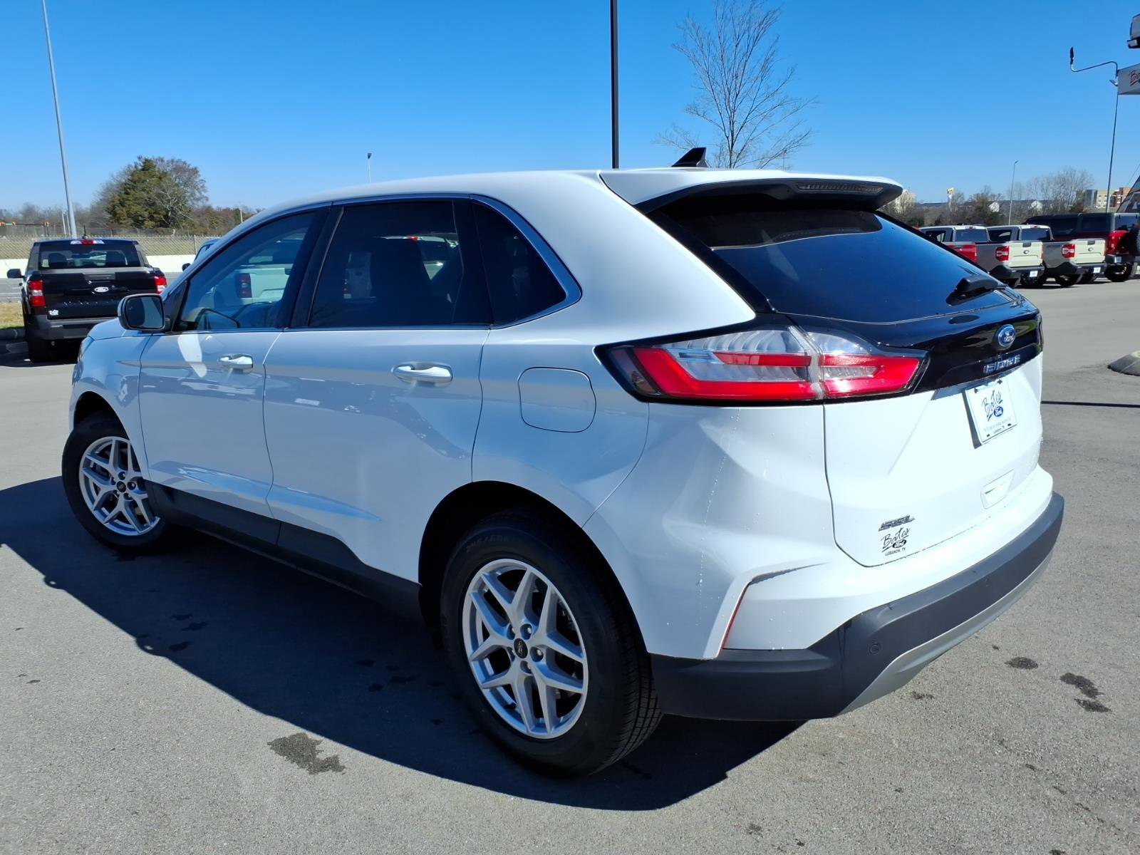 Certified 2024 Ford Edge SEL image 3