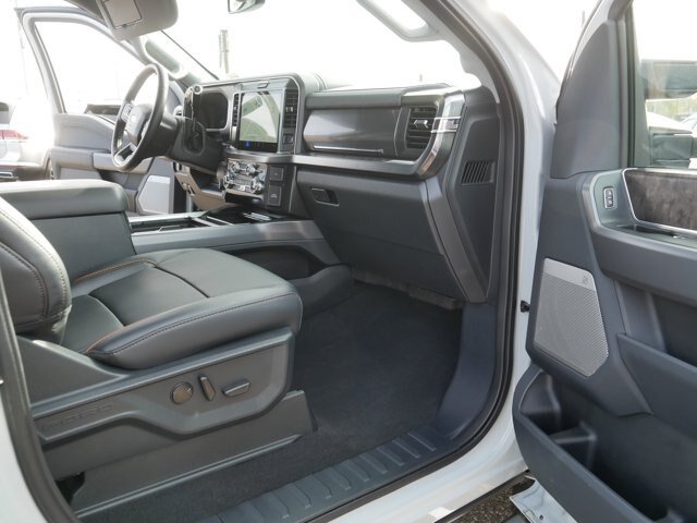 Certified 2025 Ford F250 Lariat w/ Snow Plow Prep Package AWD/4WD image 19