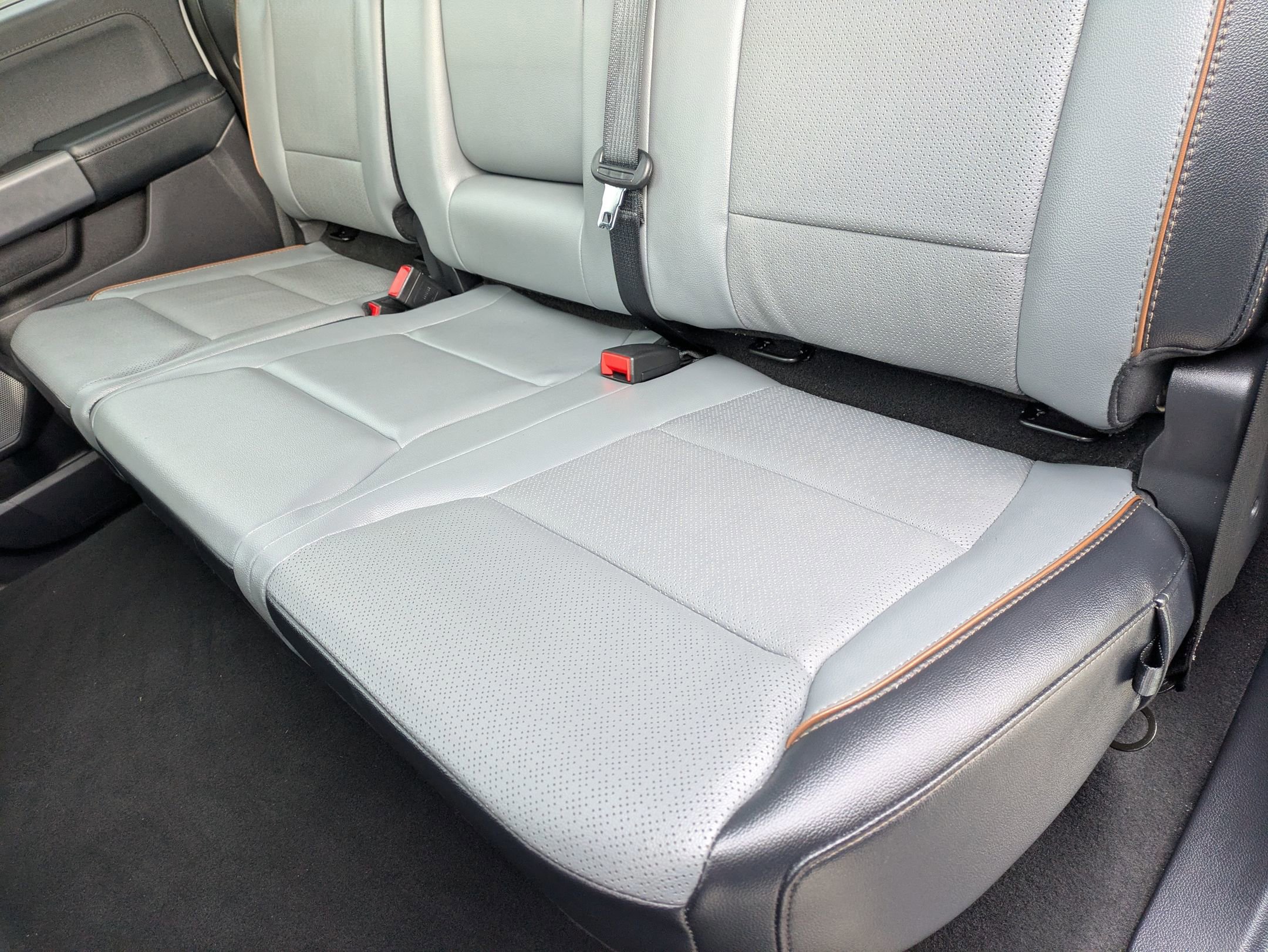 Certified 2024 Ford F150 Lightning Lariat image 33