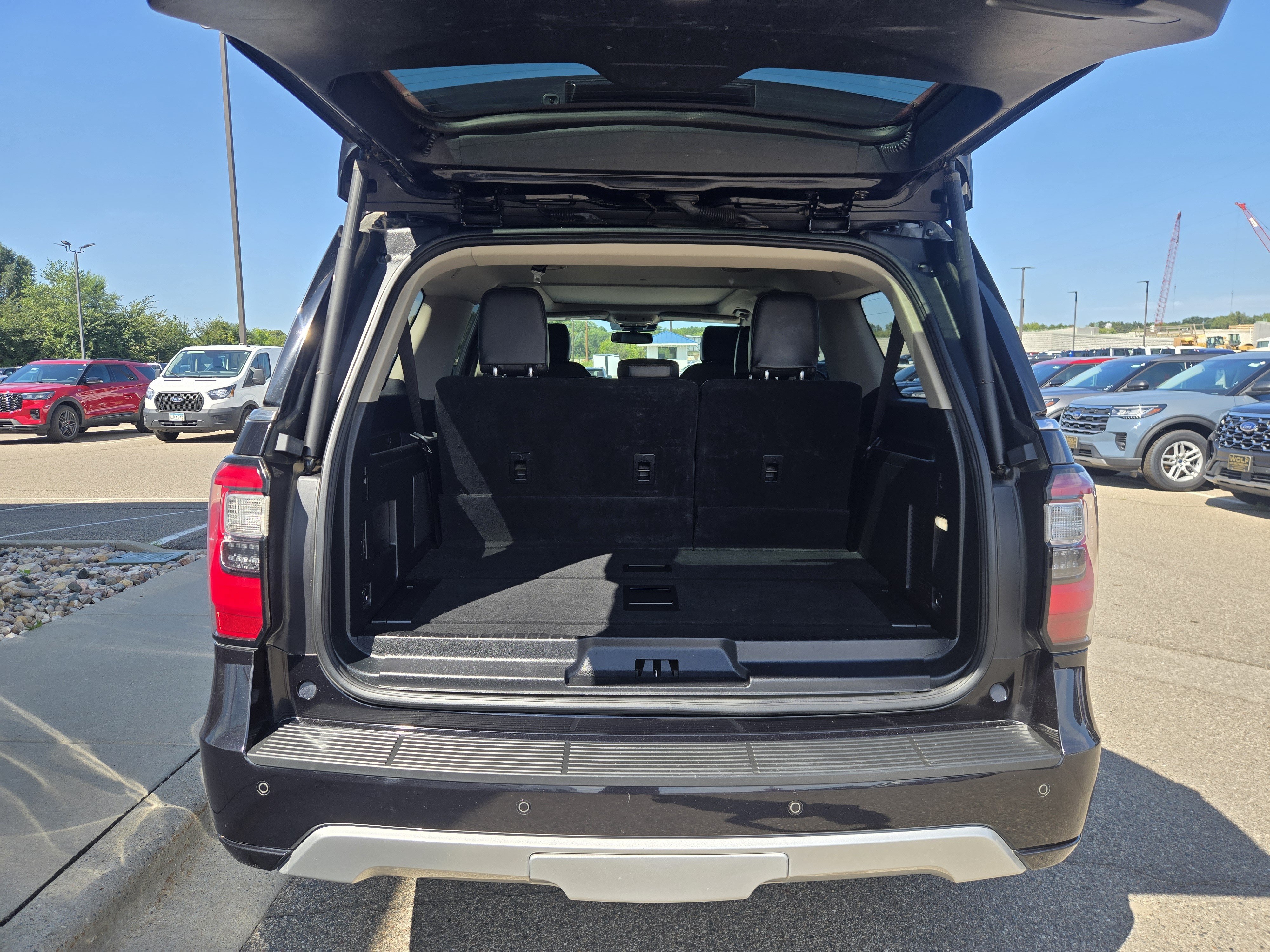 Certified 2021 Ford Expedition Max Platinum AWD/4WD image 13