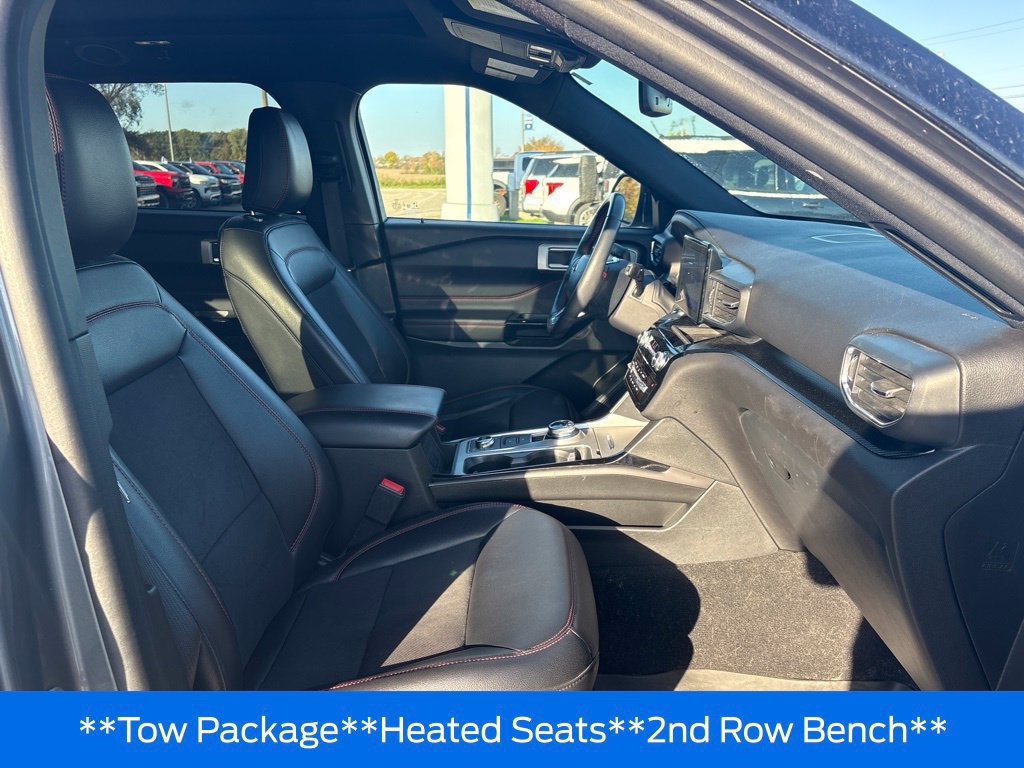 Certified 2024 Ford Explorer ST-Line w/ Class IV Trailer Tow Package AWD/4WD image 25
