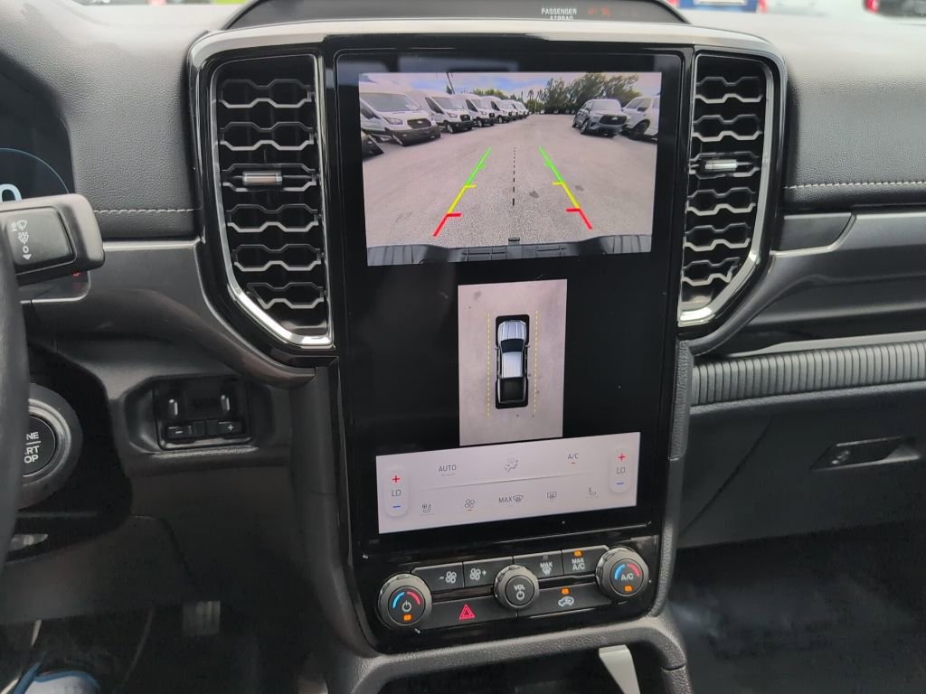 Certified 2024 Ford Ranger Lariat w/ Advanced Towing Package image 17