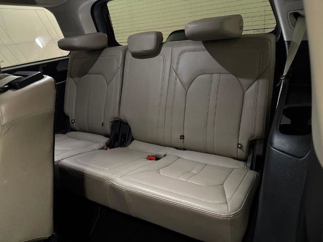 Certified 2024 Ford Expedition Limited image 37