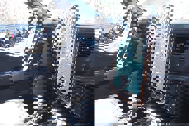 Certified 2025 Ford F150 Lightning Lariat w/ Max Trailer Tow Package image 11