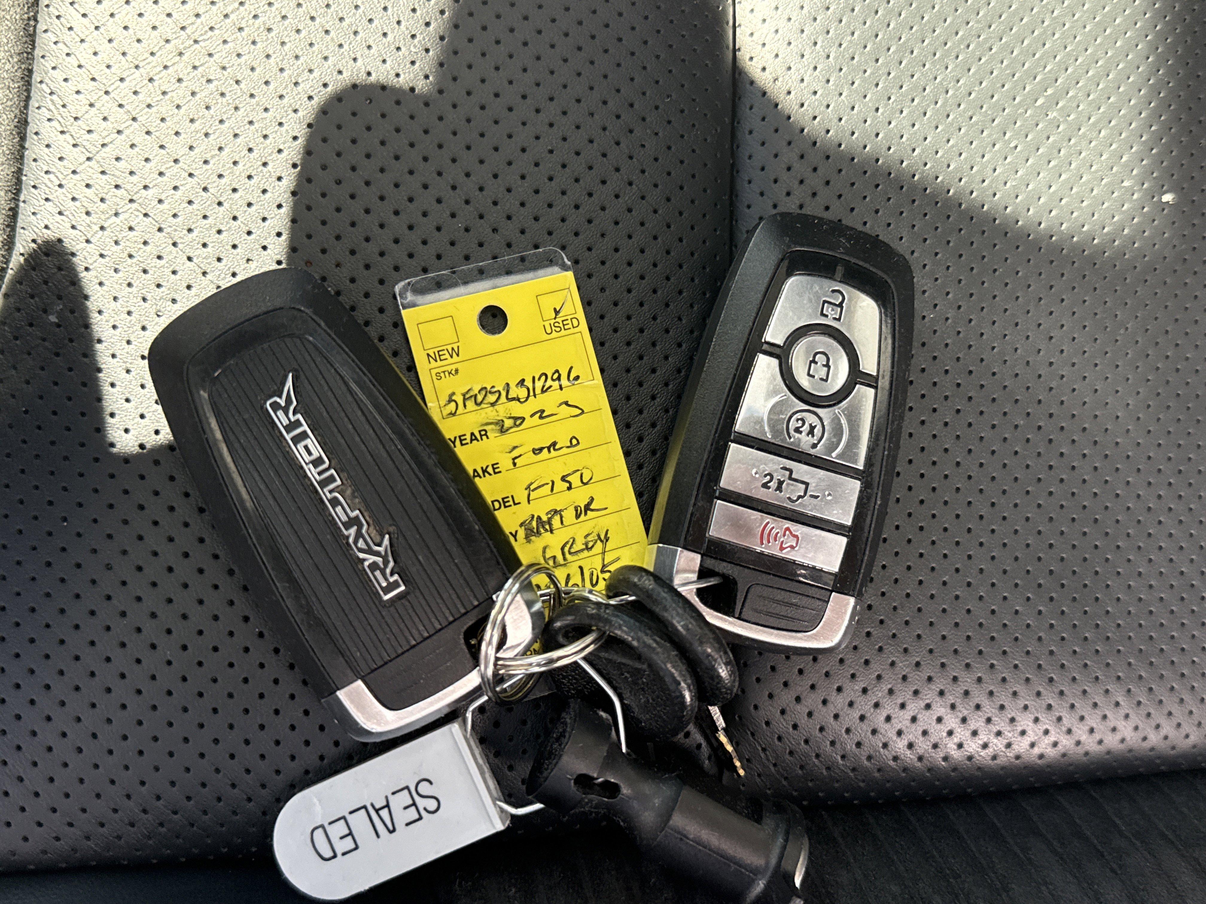 Certified 2023 Ford F150 Raptor image 33