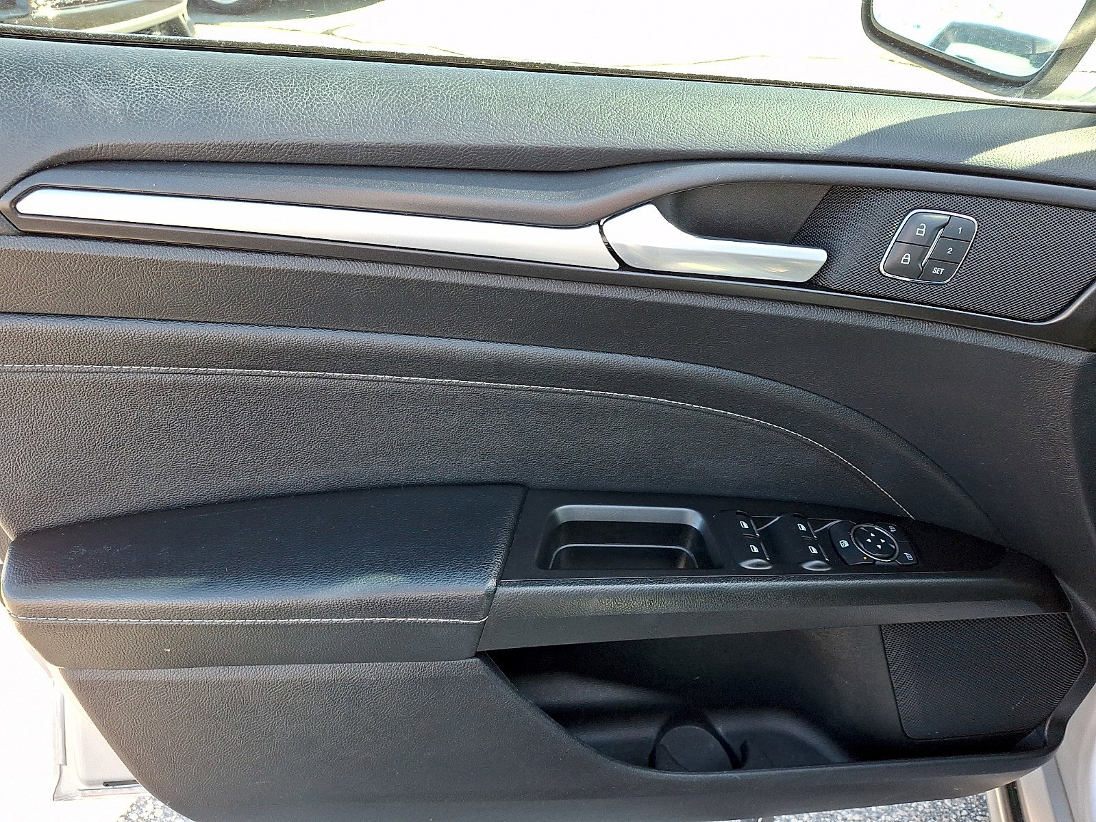 Certified 2019 Ford Fusion Titanium image 11