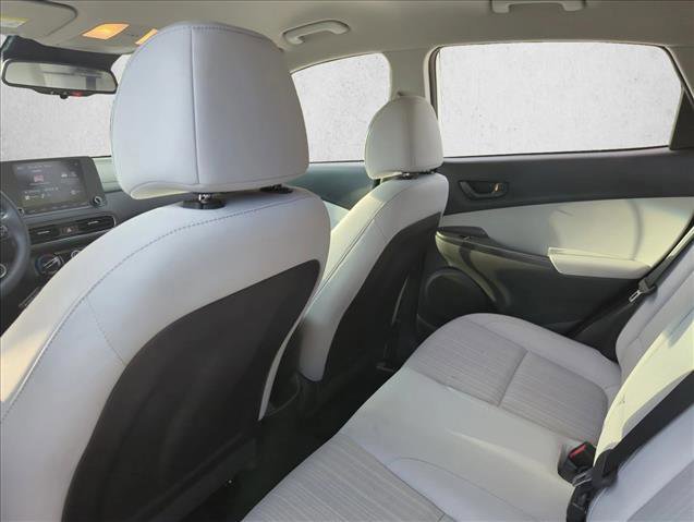 Used 2023 Hyundai Kona SEL image 17
