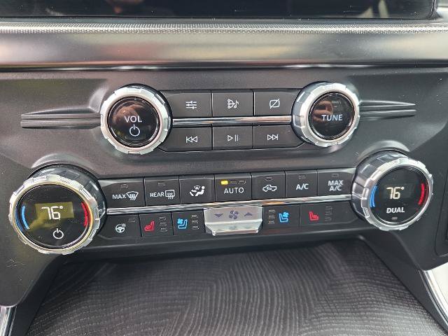 Certified 2021 Ford F150 Platinum w/ FX4 Off-Road Package AWD/4WD image 23