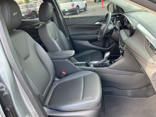 Used 2026 Buick Encore GX Sport Touring w/ Advanced Technology Package FWD image 26
