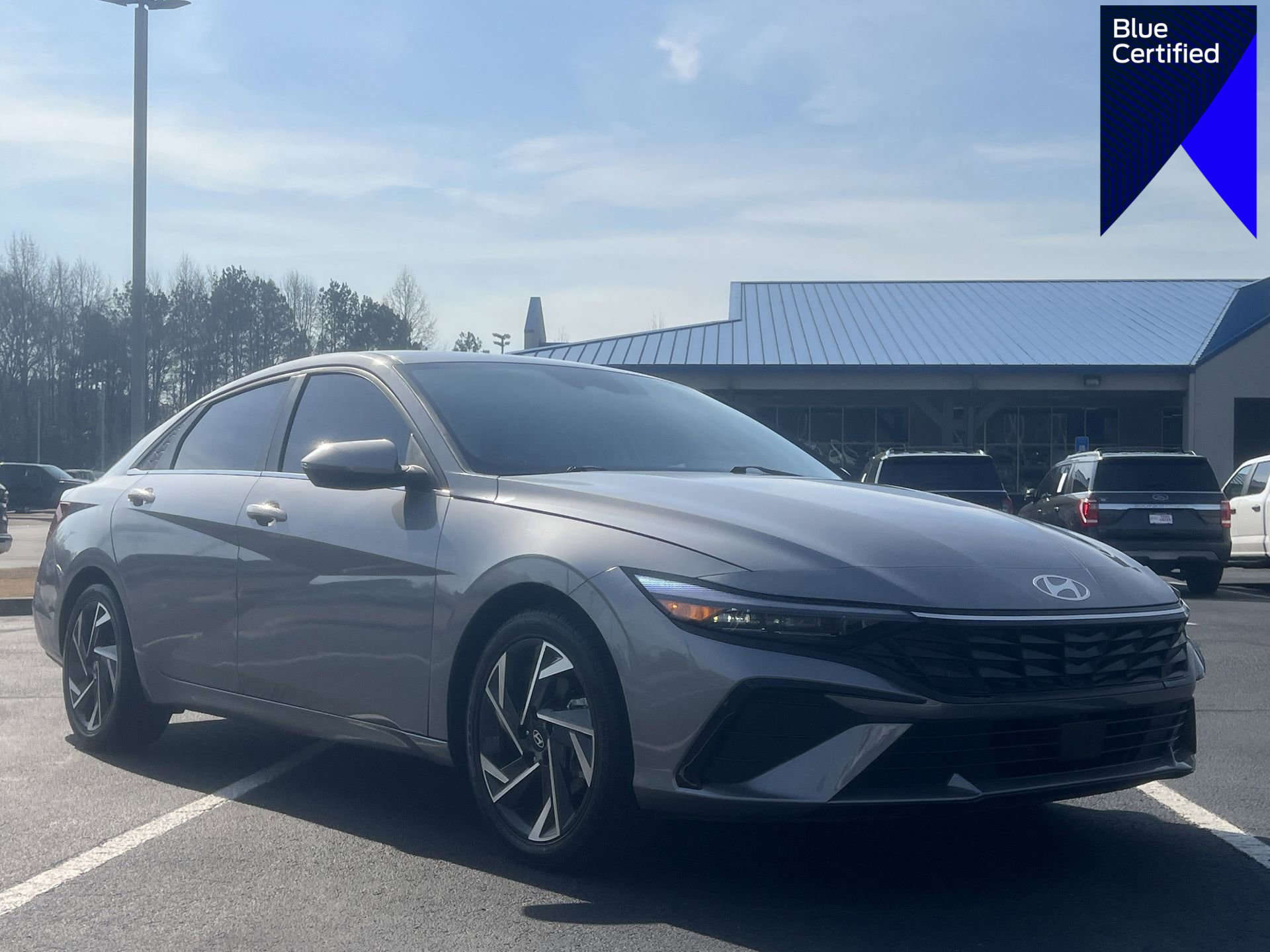 Used 2025 Hyundai Elantra Limited