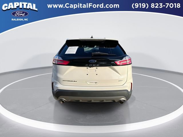 Certified 2022 Ford Edge Titanium image 5