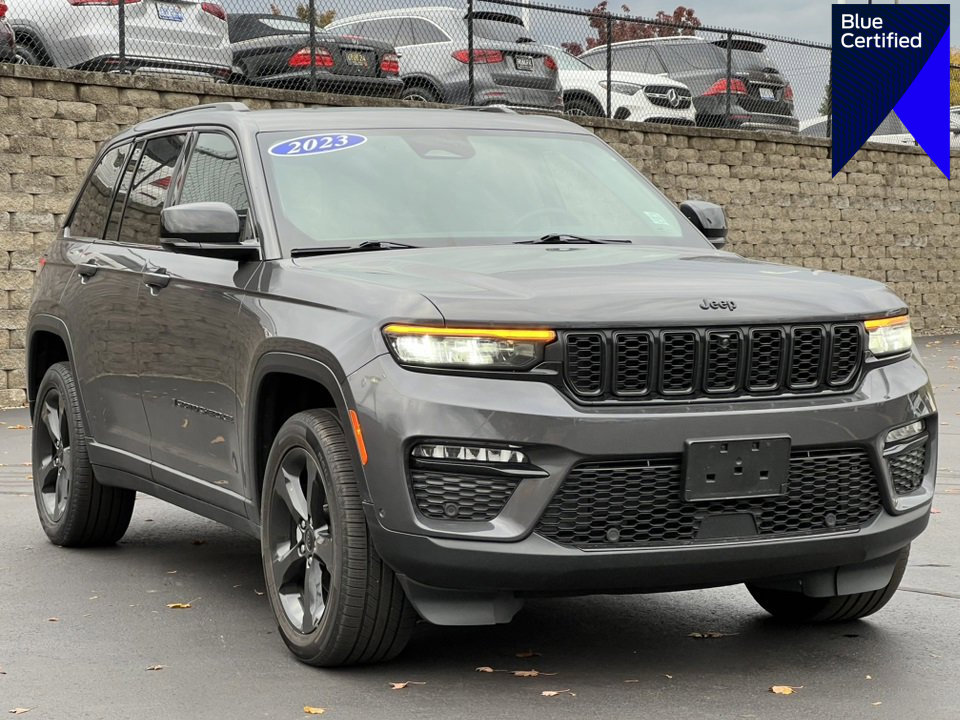 Used 2023 Jeep Grand Cherokee Limited w/ Luxury Tech Group II