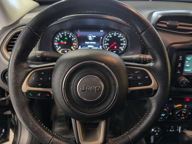 Used 2017 Jeep Renegade Trailhawk image 19