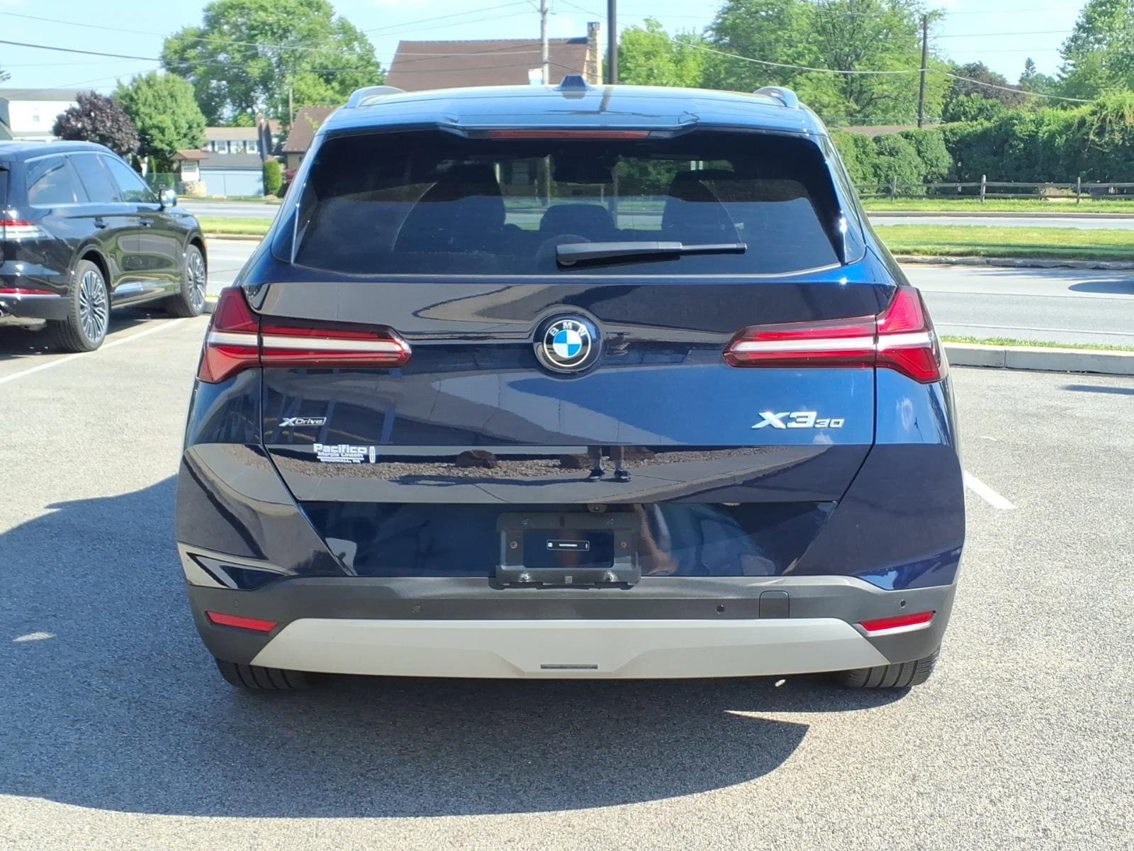 Used 2025 BMW X3 xDrive30 w/ Premium Package AWD/4WD image 5