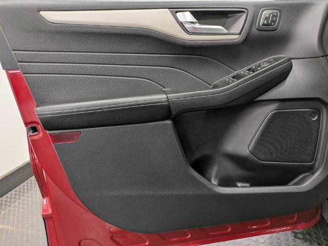 Certified 2022 Ford Escape SEL w/ Technology Package image 8