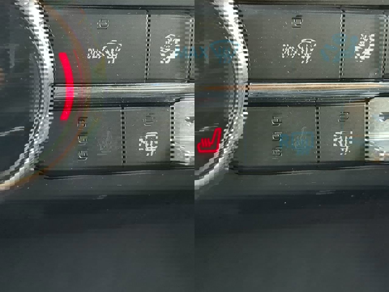 Certified 2022 Ford F150 XLT w/ Equipment Group 302A High image 21