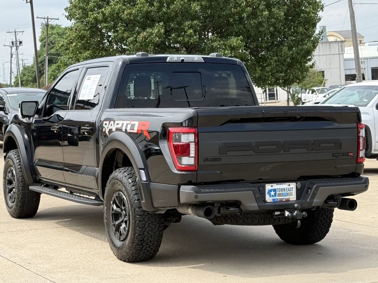 Certified 2023 Ford F150 Raptor w/ Equipment Group 802A Raptor R AWD/4WD image 5