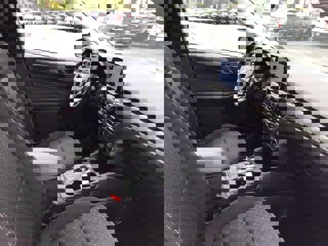 Certified 2025 Ford Escape Active image 11