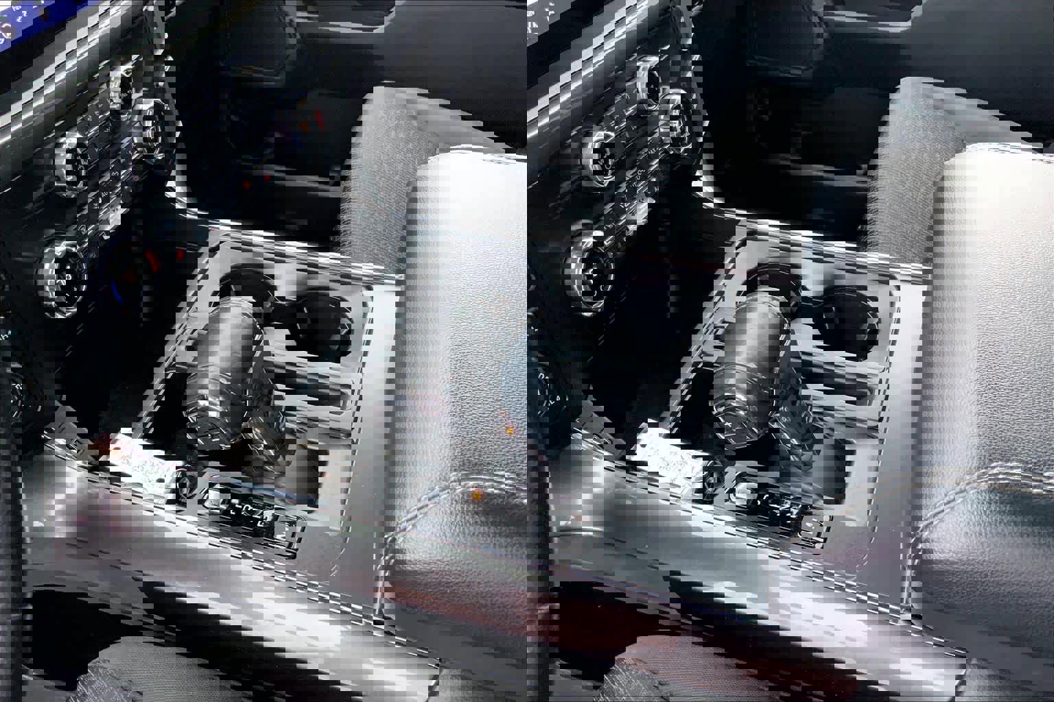 Certified 2021 Ford F150 XLT w/ Equipment Group 302A High image 16