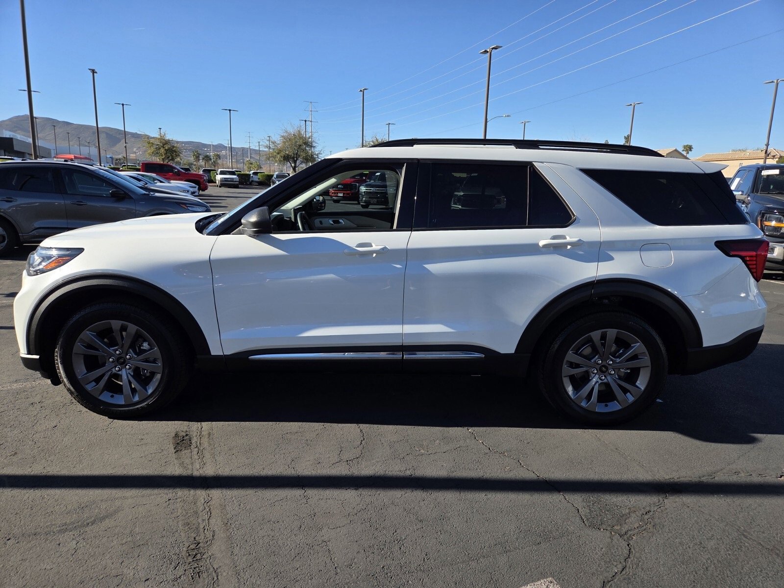 Certified 2025 Ford Explorer Active w/ Active Comfort Package video 2