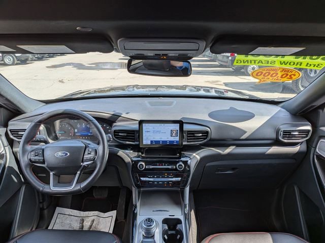 Certified 2023 Ford Explorer ST-Line w/ Class IV Trailer Tow Package image 17