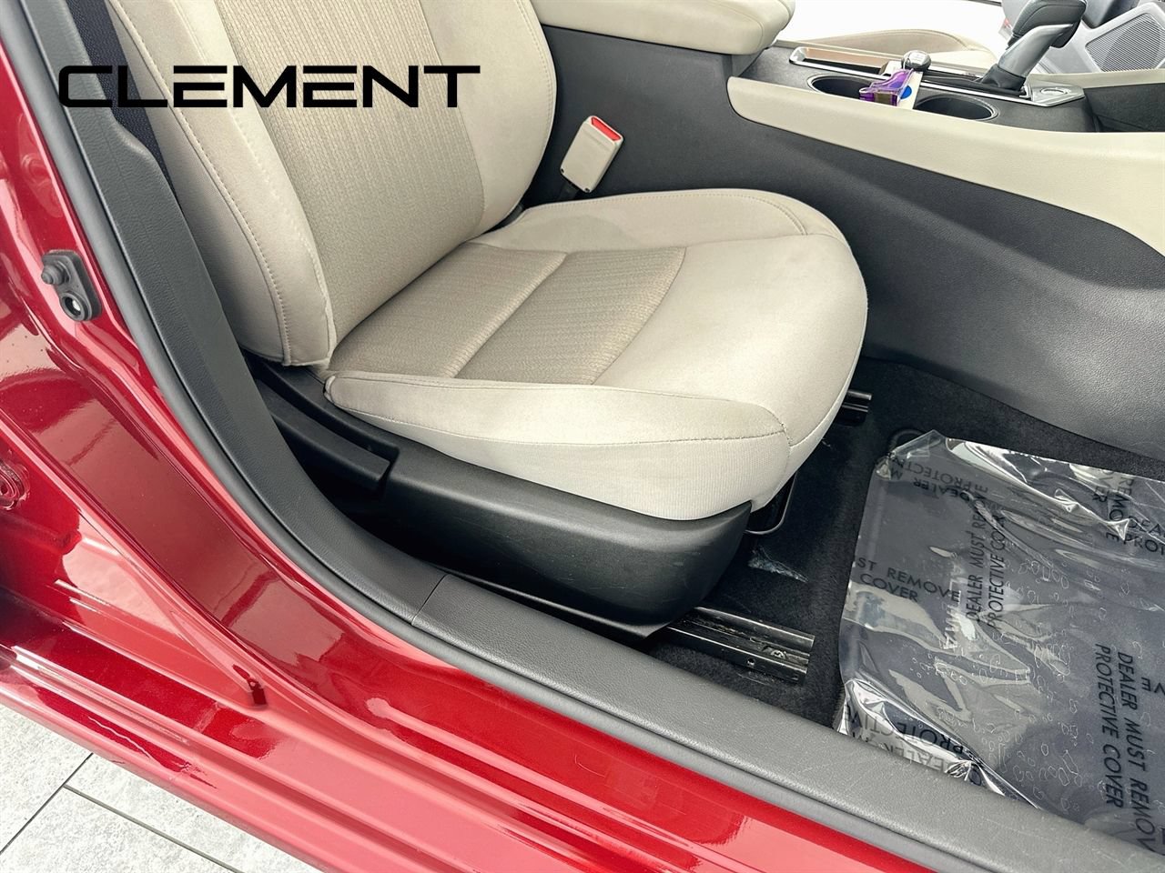 Used 2025 Nissan Altima 2.5 SV FWD image 31