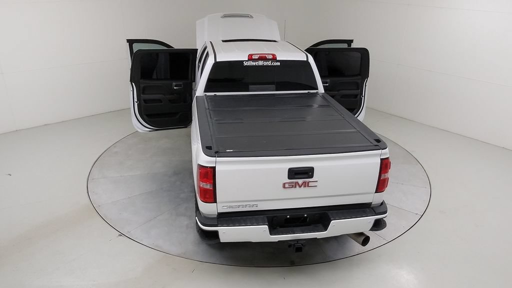 Used 2019 GMC Sierra 2500 Denali w/ Suspension Package, Off-Road AWD/4WD image 54