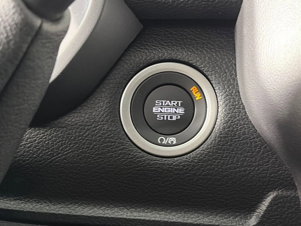 Used 2025 RAM 2500 Laramie w/ Sport Appearance Package image 24