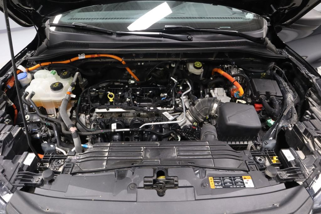 Certified 2023 Ford Escape ST-Line w/ Equipment Group 301A FWD image 18