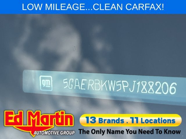 Used 2023 Buick Enclave Essence w/ LPO, Touring Package FWD image 9