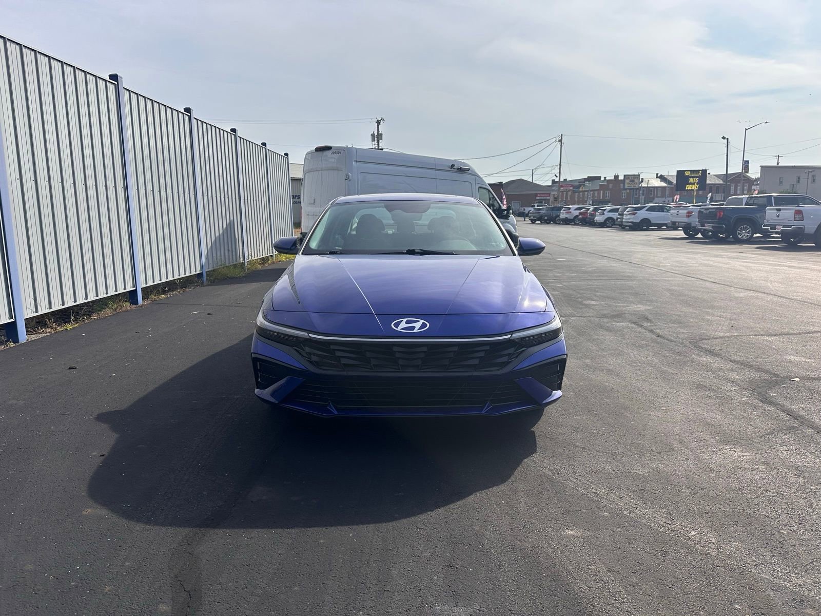 Used 2025 Hyundai Elantra SEL image 7