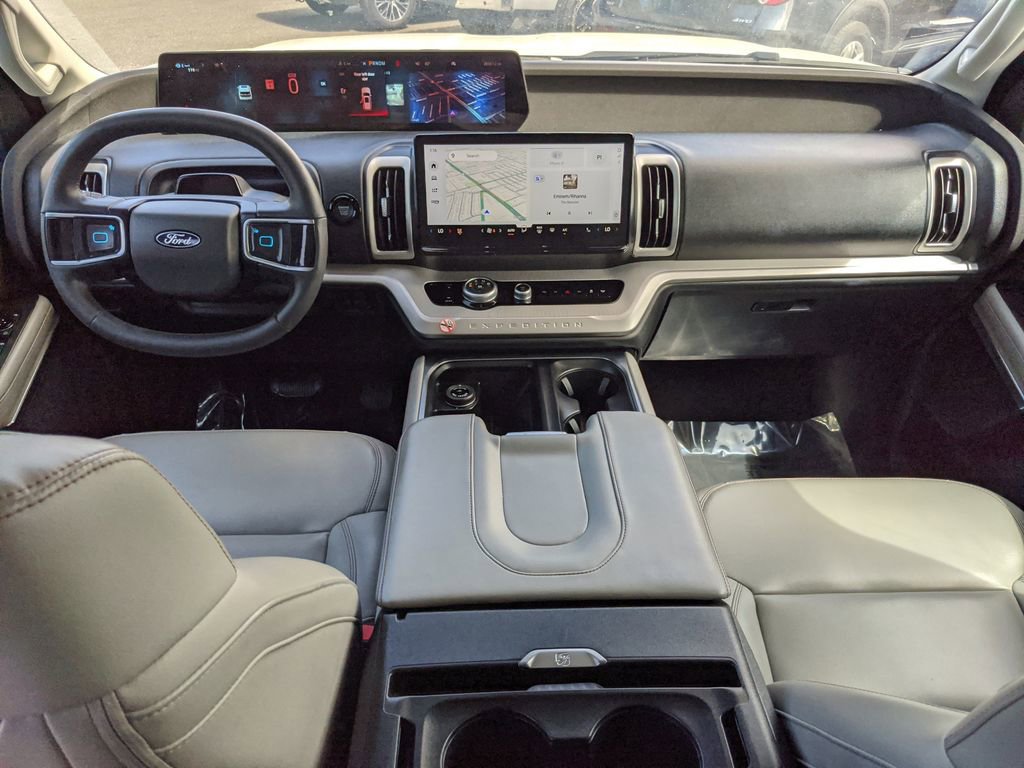 Certified 2025 Ford Expedition Max Active image 14