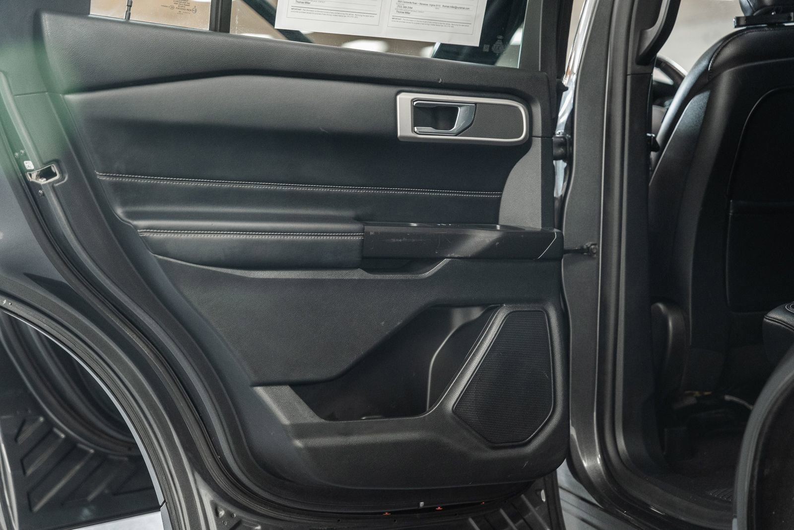 Certified 2020 Ford Explorer XLT w/ Equipment Group 202A image 43