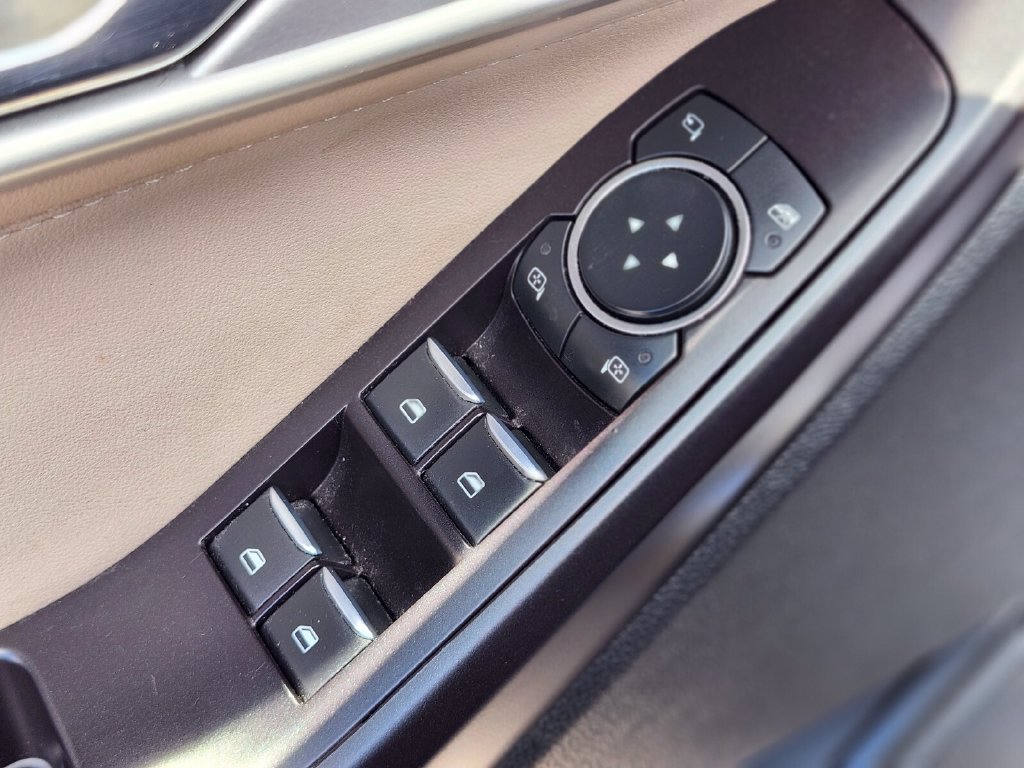 Certified 2020 Ford Explorer Limited AWD/4WD image 18